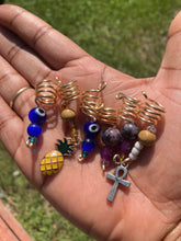 Load image into Gallery viewer, Loc Jewelry

