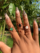 Load image into Gallery viewer, Copper wire crystal rings
